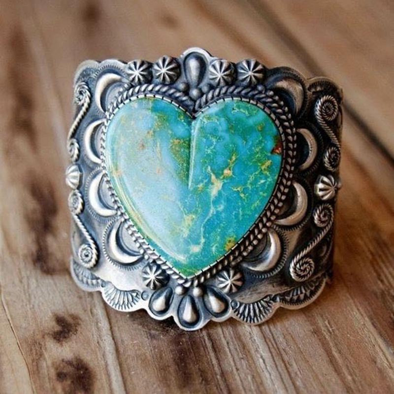 Green Heart-Shaped Vintage Ring Fashion Men'S And Women'S Rings