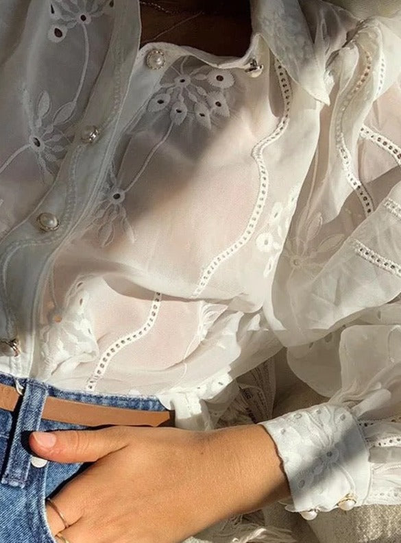 Frida Elegant Blouse