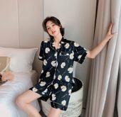 Spring And Summer Printed Short Sleeve Thin Pajamas Women'S Ice Silk Screen Red Temperament Silk Home Service Suit