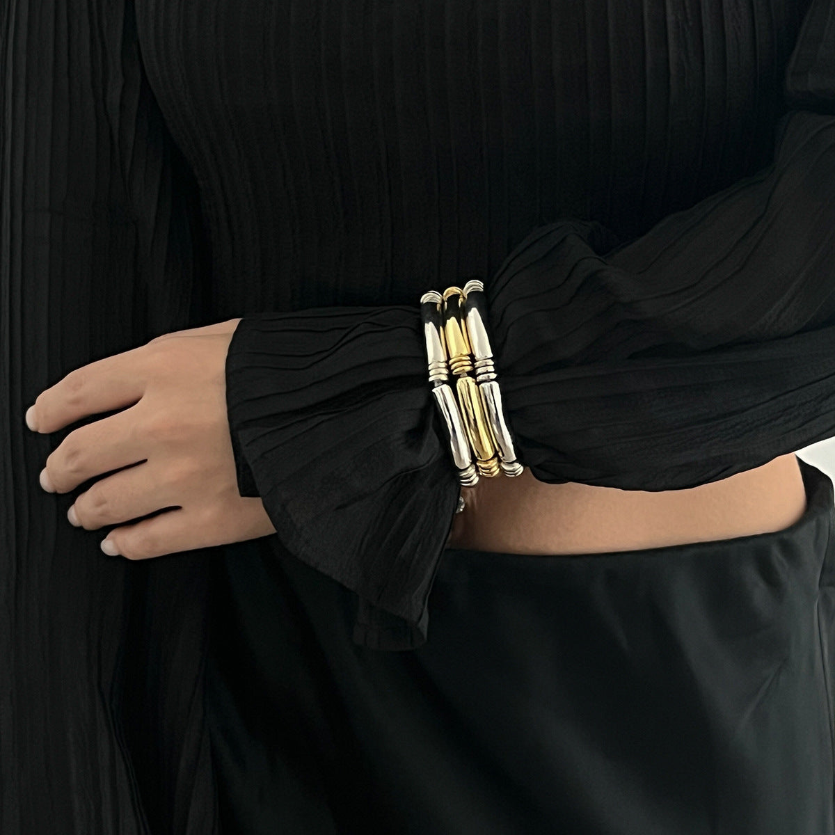 Trendy Beaded Bamboo Bracelets Set With Metallic Curved Tube Design
