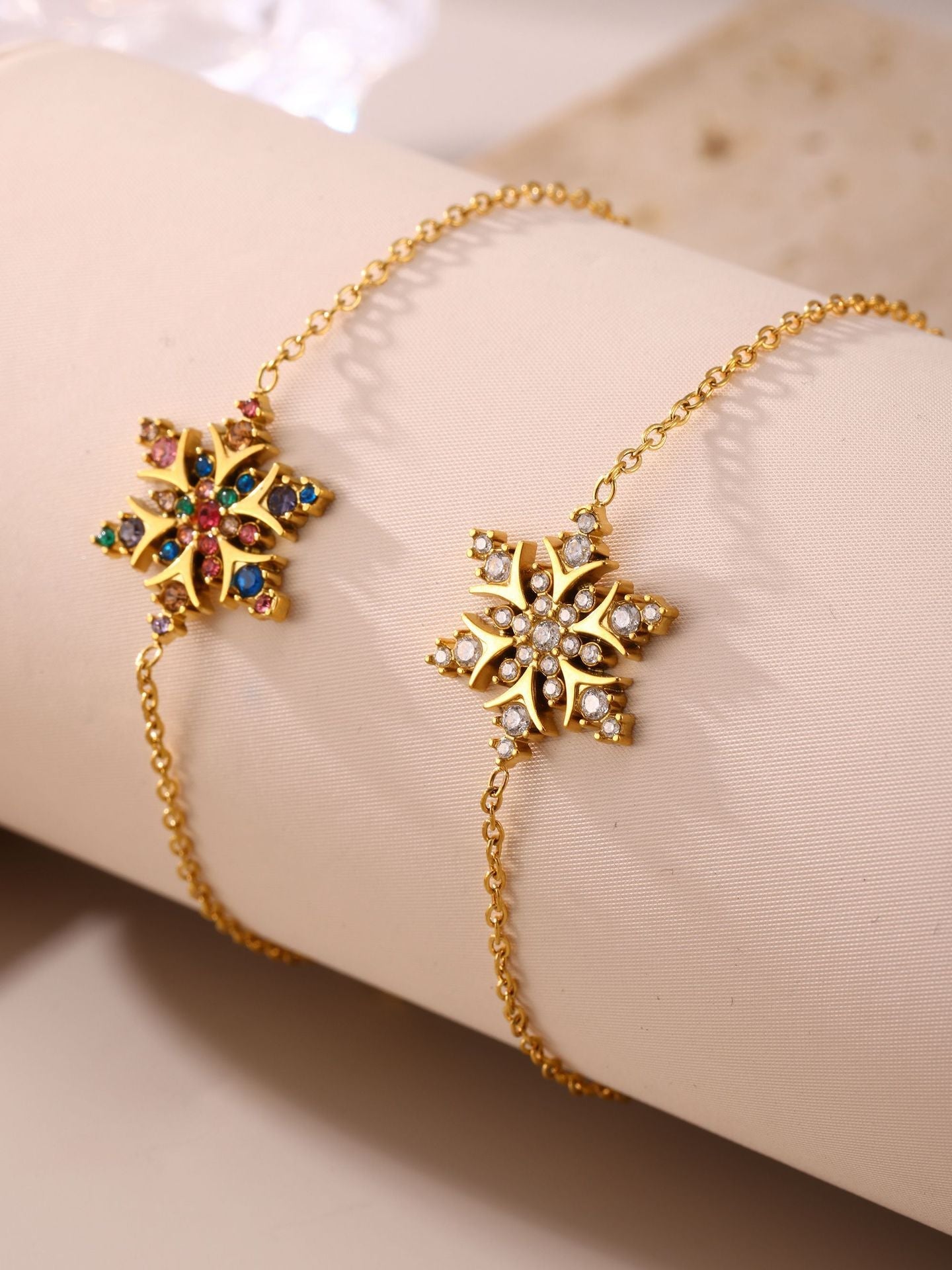 Sparking Cubic Zirconia Snowflake Chain Bracelet