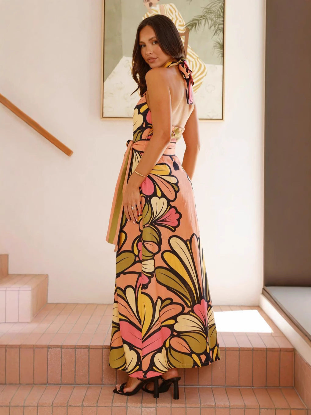 Linen Floral Maxi Dress with Halter Neck for Elegant Casual Style