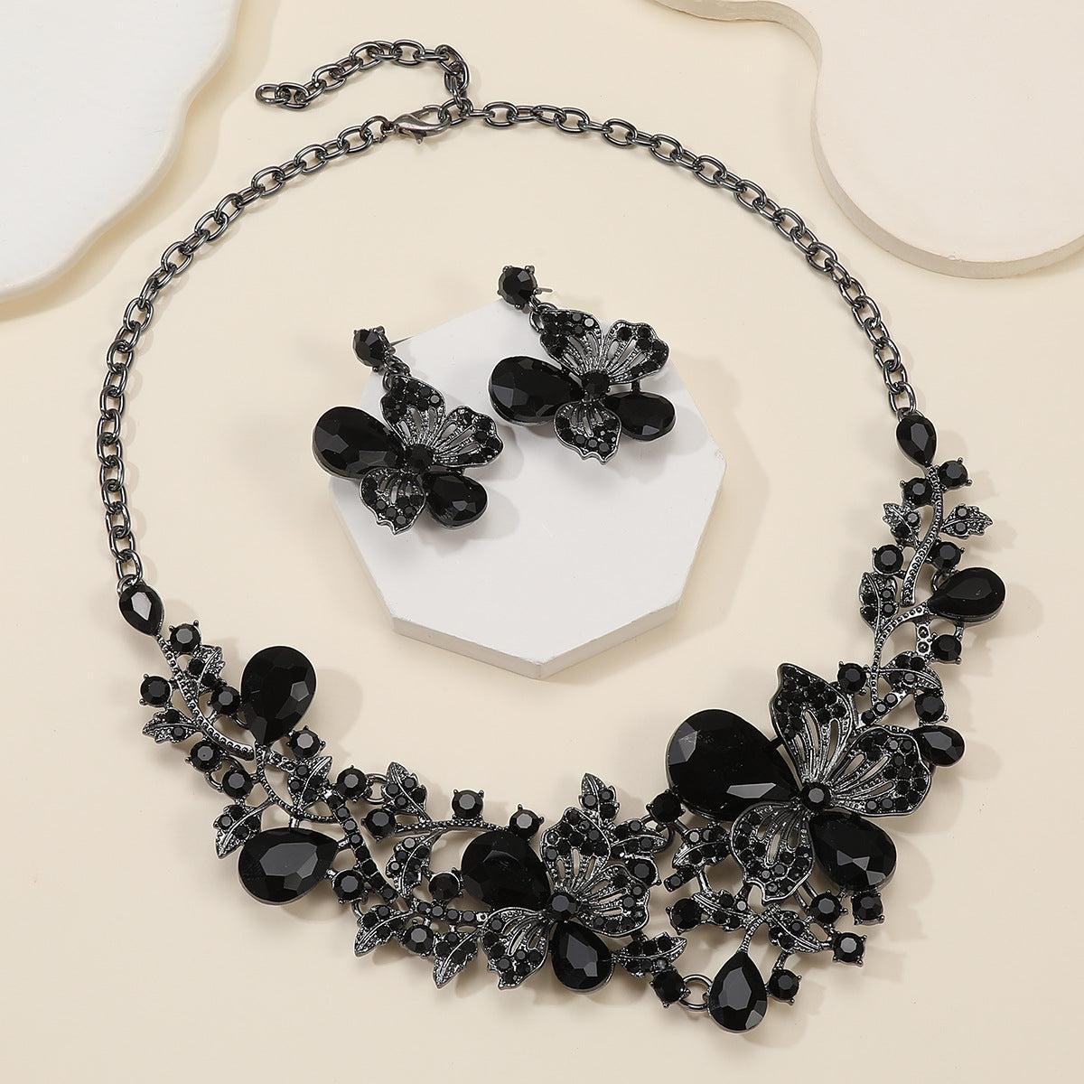 Floral Alloy Necklace and Earrings Jewelry Set for Women
