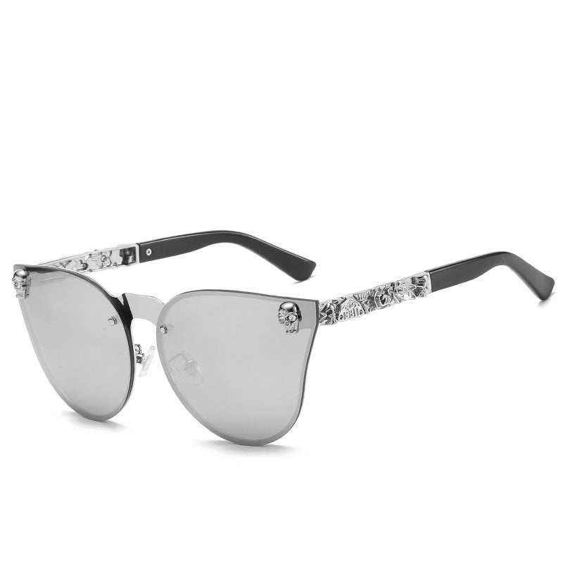 Gothic Stylish Sunglasses With Skull Design