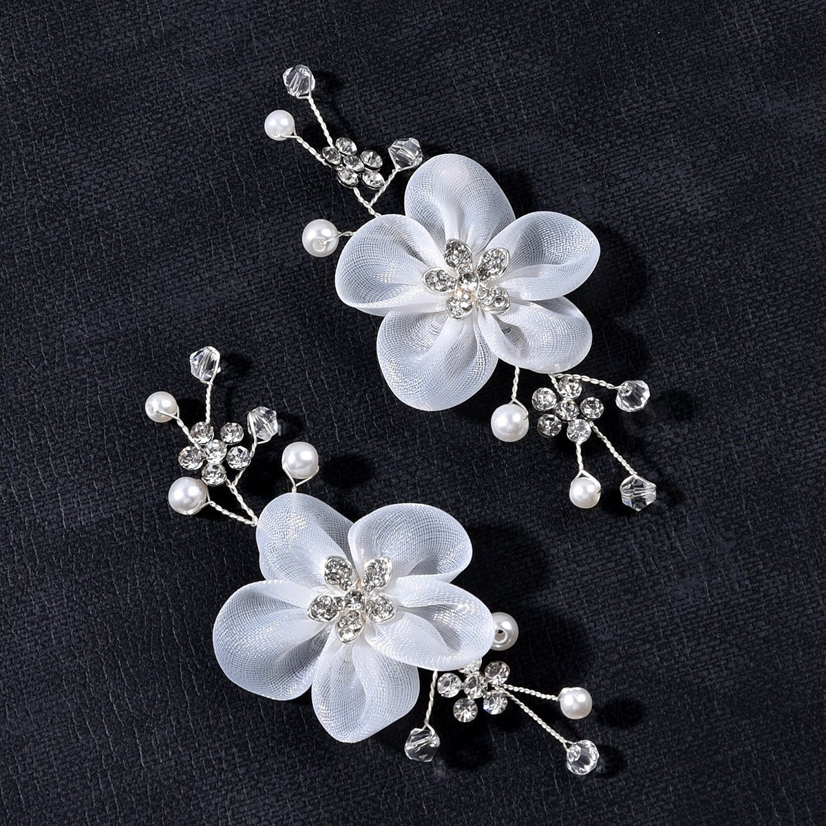 Handmade Pearl Bridal Shoes with Pearl Flower and Diamond Decoration