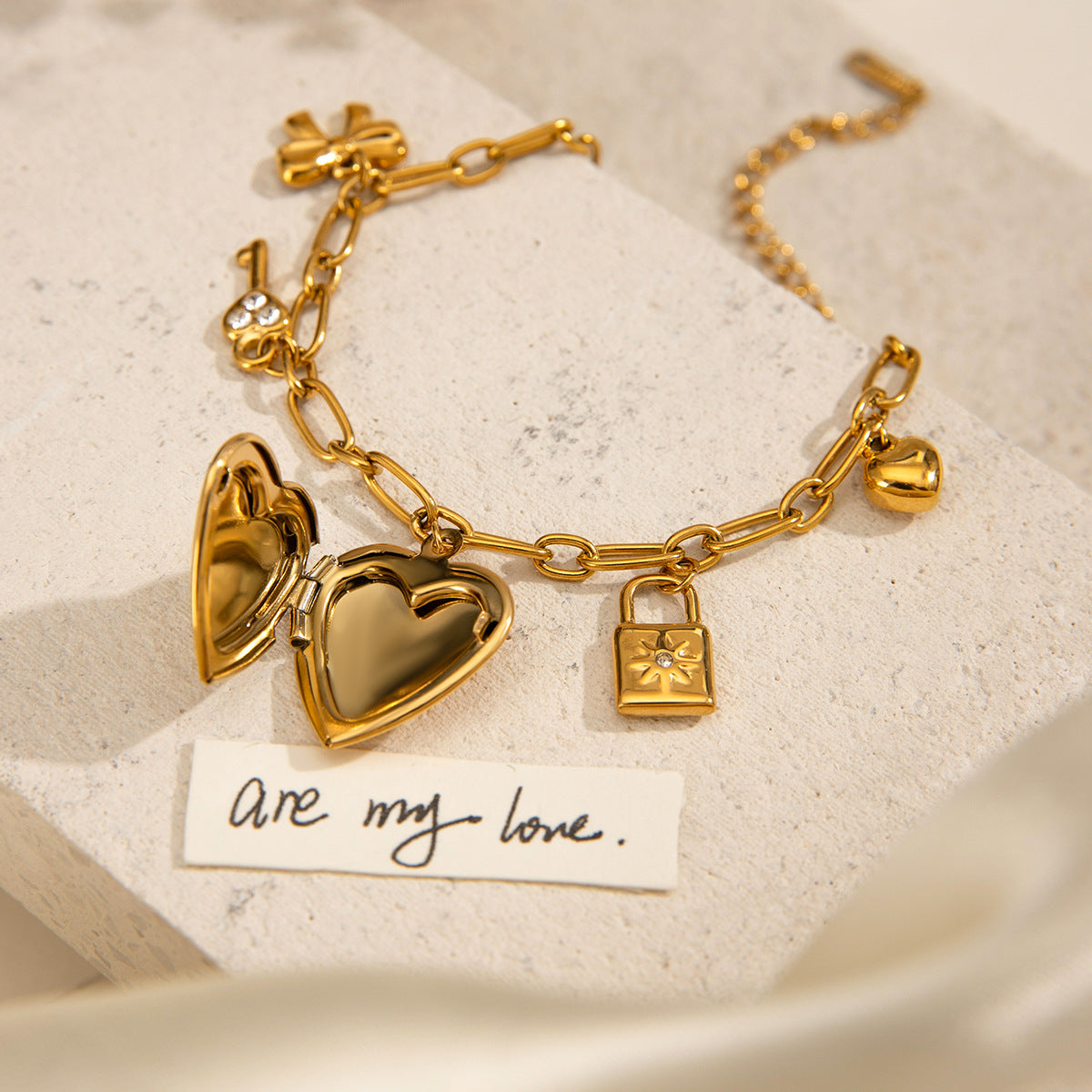 Minimalist Heart Pendants Tassel Chain Bracelet