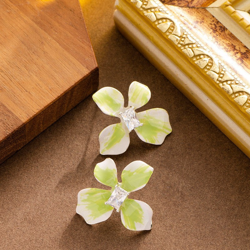 Fashionable Floral Enamel Flower Drop Earrings For Women