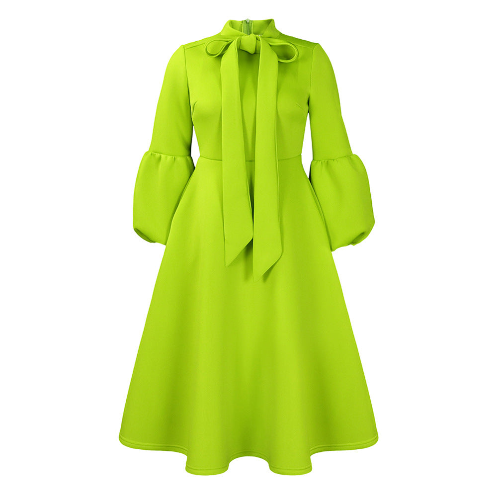 Elegant High-Waisted Dress With Puff Sleeves And Flared Skirt