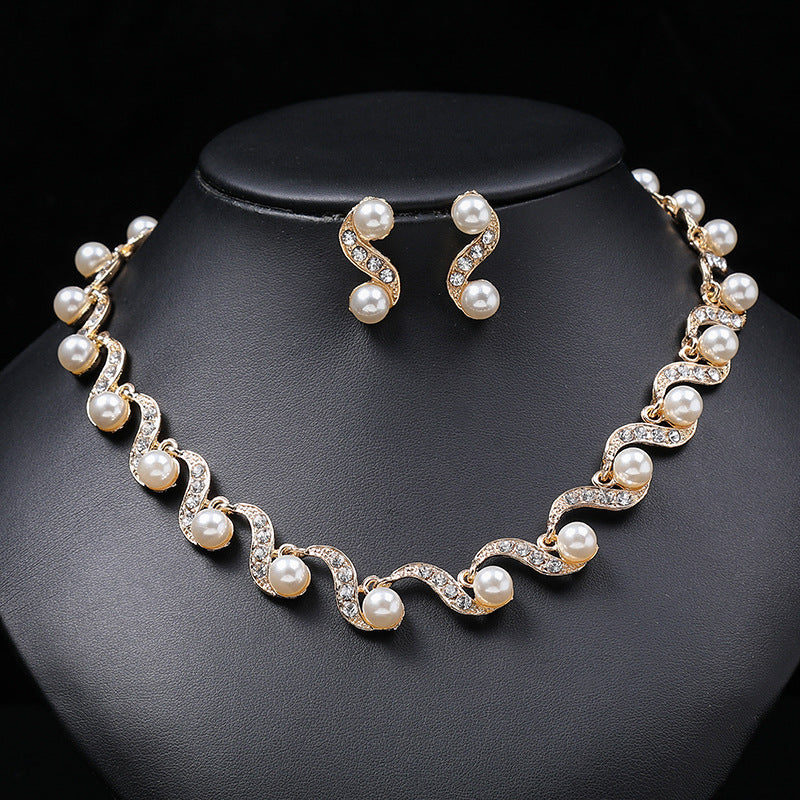 Pearl Necklace and Earring Jewelry Set for Women - Luxurious Alloy Design