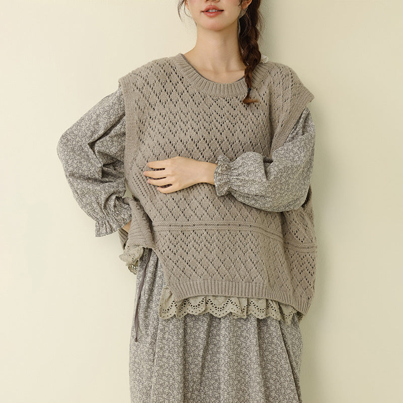 Chic Sleeveless Lace Trim Knitted Vest Top