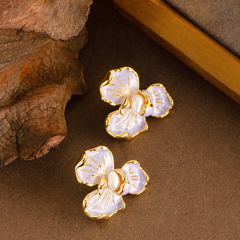 French Elegant Flower Pearl Stud Earrings For Women