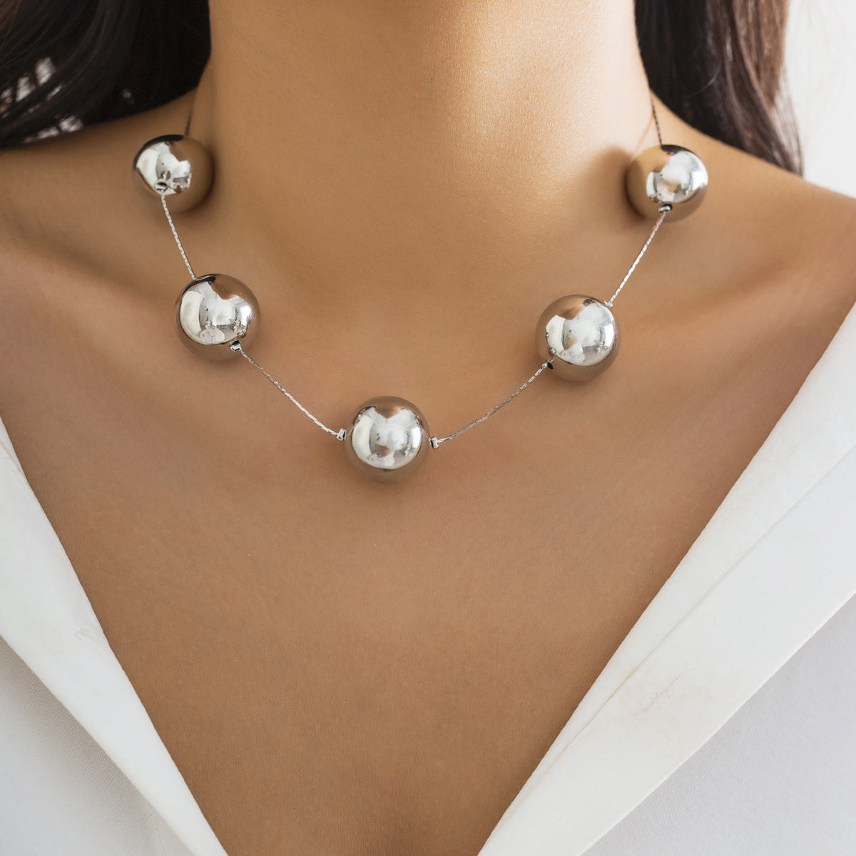 Bold Geometric Bead Choker Necklace Fashion Jewelry