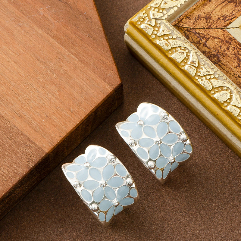 Chic Floral C-Shaped Earrings With 925 Silver Posts