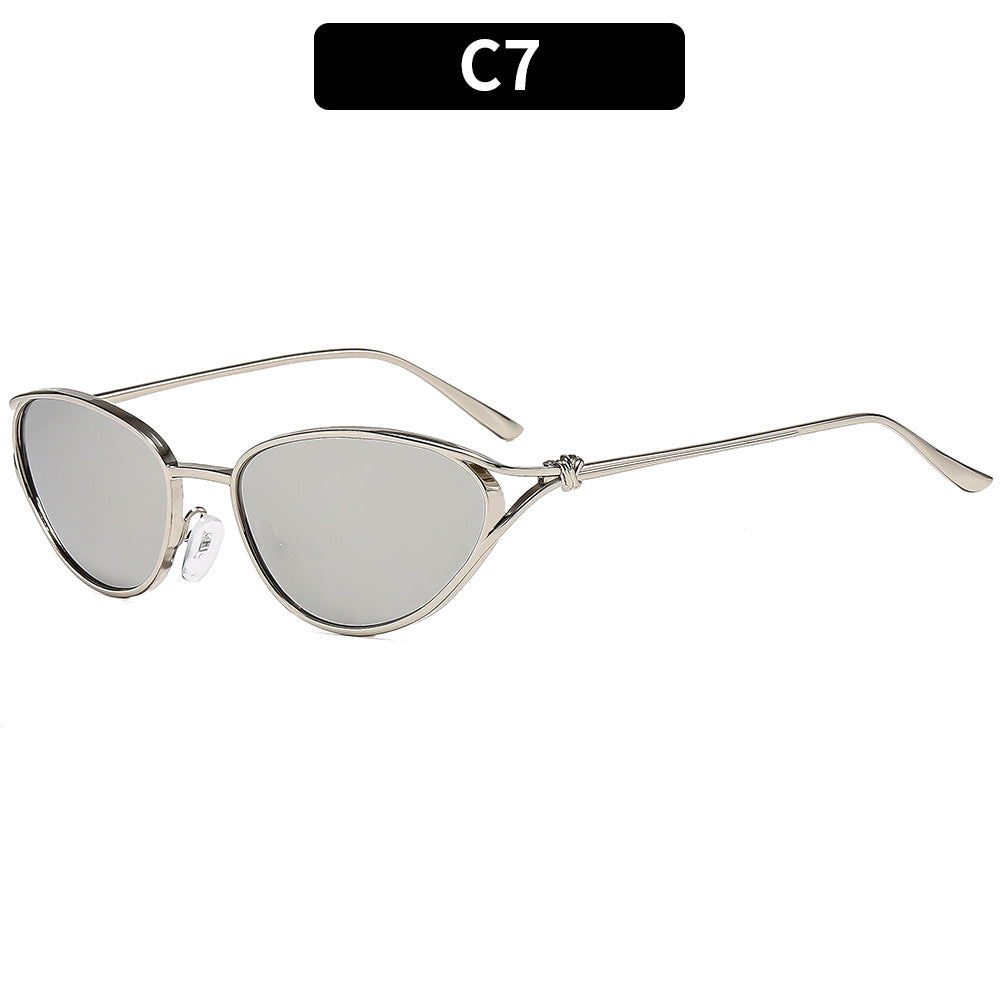 Trendy Oval Frame Luxury Women's Sunglasses