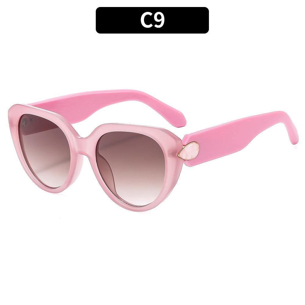 Fashion Cat Eye Sunglasses UV400 Protection Stylish Women's Shades