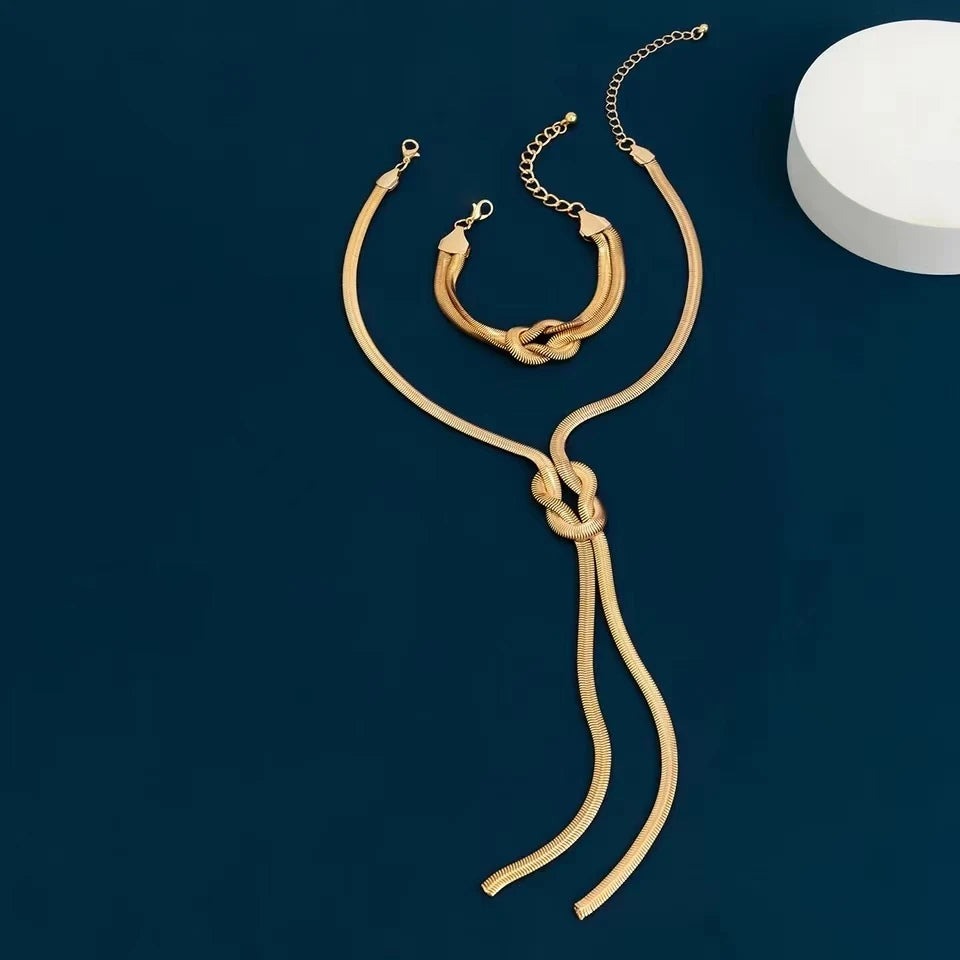 Alla Bracelet & Necklace