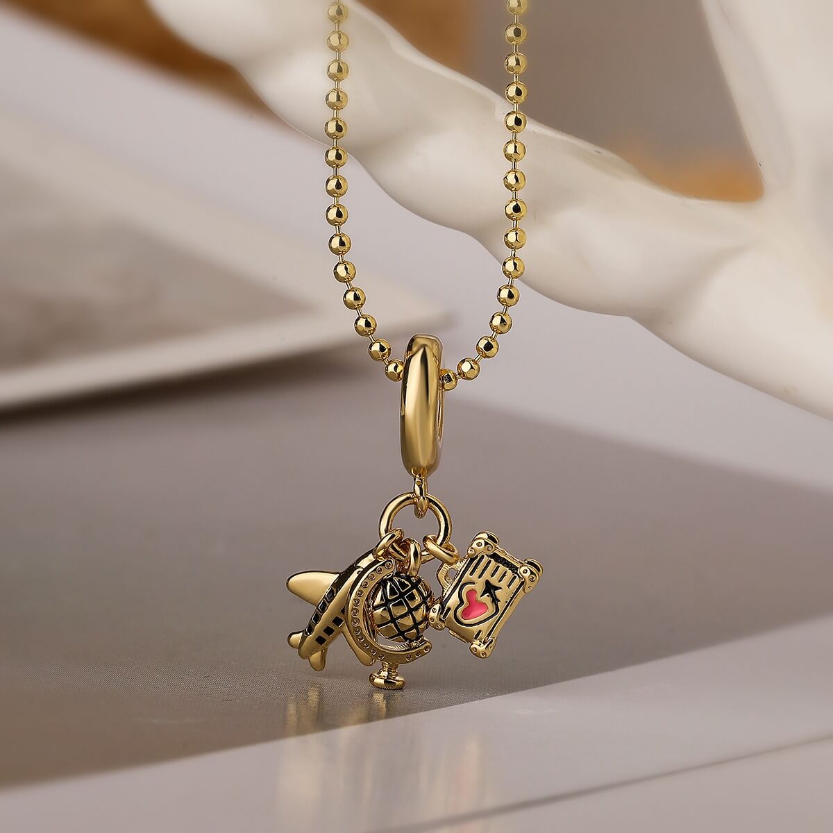 Retro Zirconia Cartoon Pendant Necklace