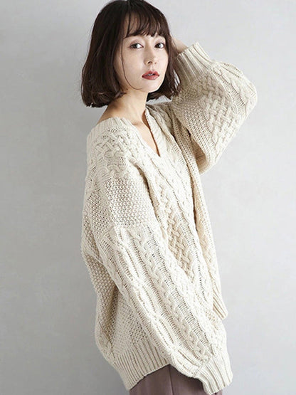 Stylish Loose Jacquard Solid Color V-Neck Sweater