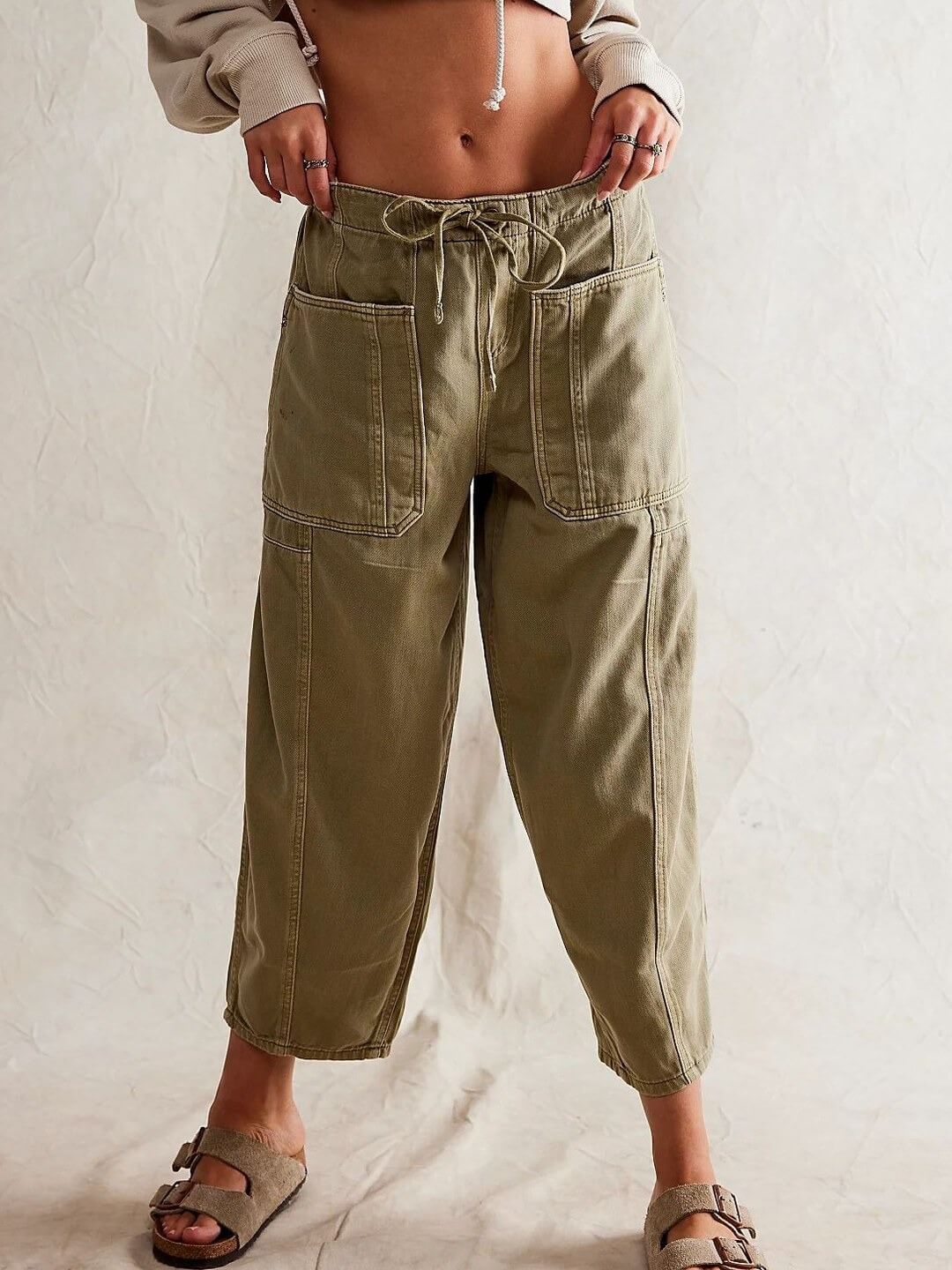 Loose Low Waist Barrel Washed Jeans