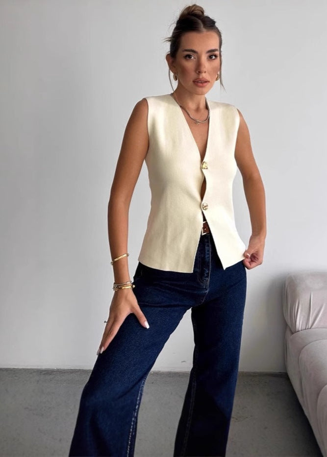 Sleeveless Tailored Button Vest In Structured Fabric