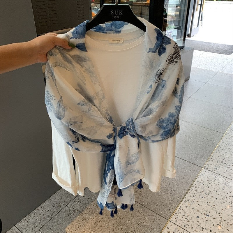 Versatile Printed Thin Scarf
