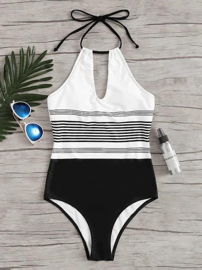 Bikini In Women Swimsuit With Conjoined Stripes