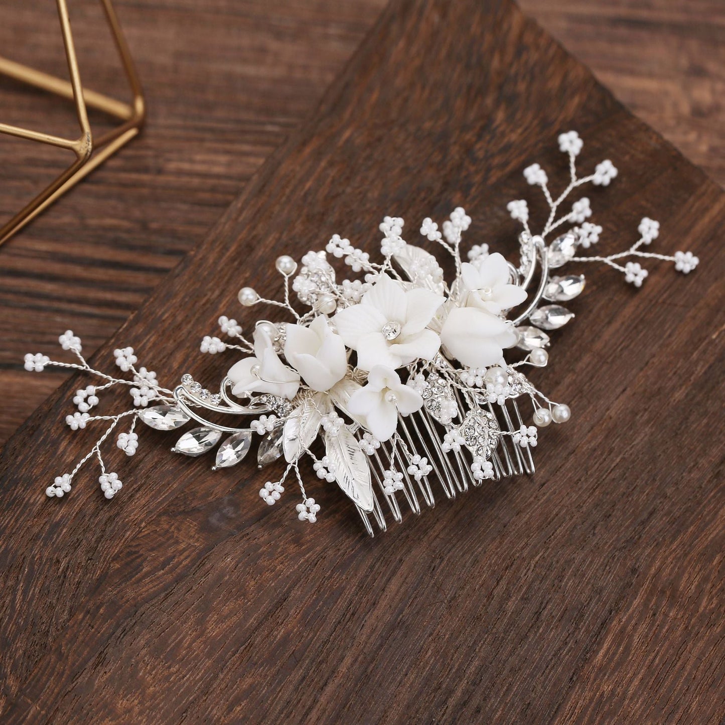 Bride Hair Accessory White Floral Comb Elegant Wedding Hairpiece