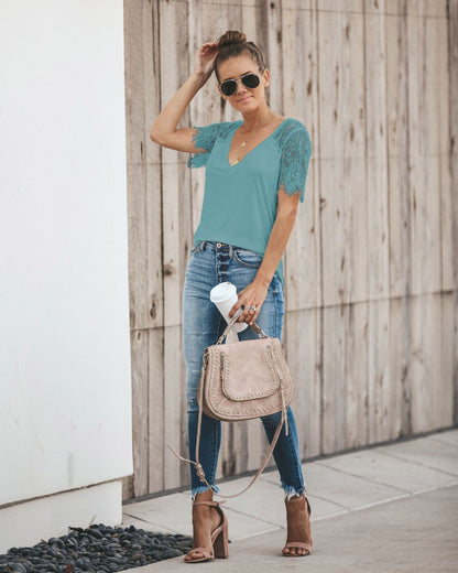 Sexy V-Neck Lace Stitch Short-Sleeved T-Shirt Top