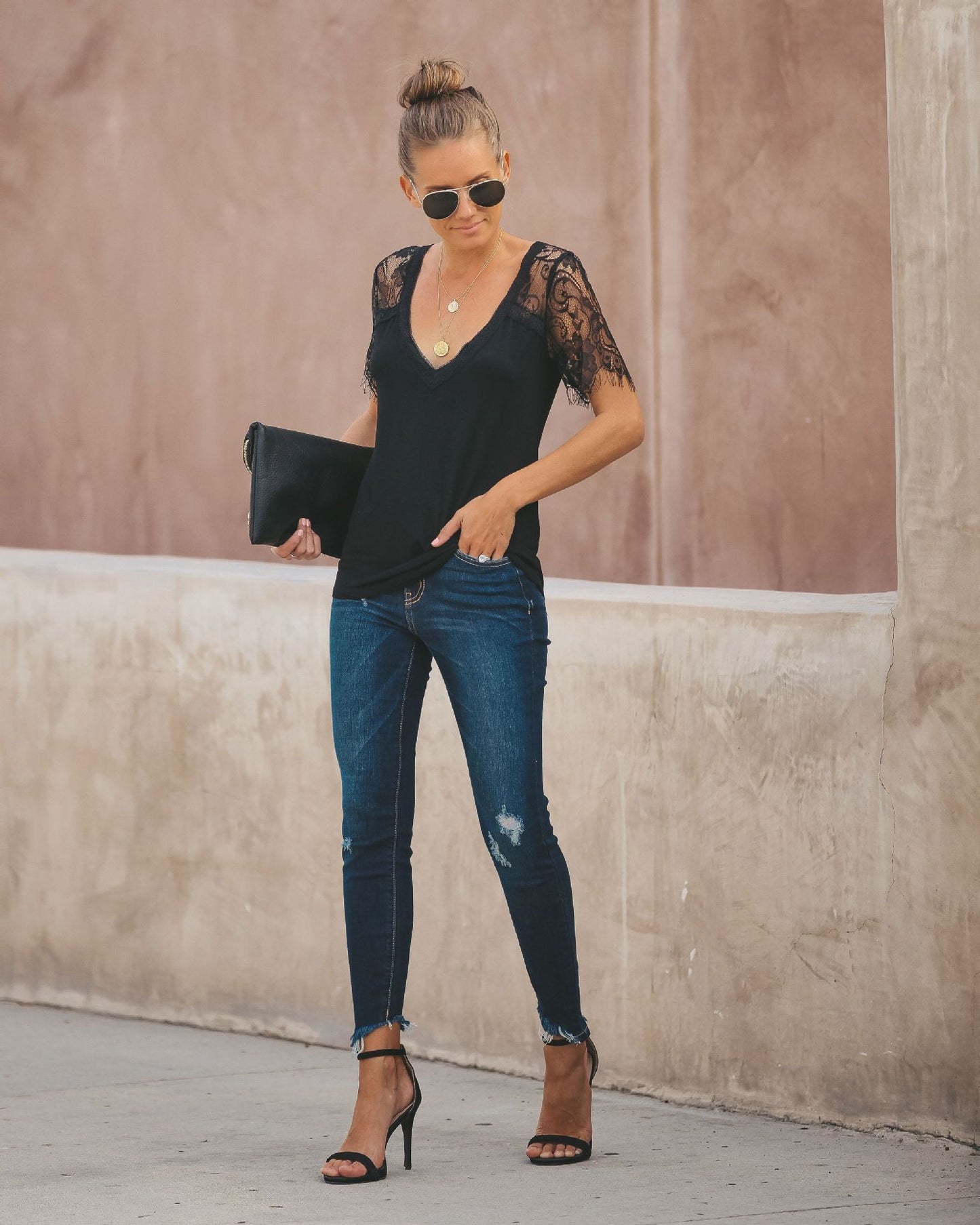 Sexy V-Neck Lace Stitch Short-Sleeved T-Shirt Top