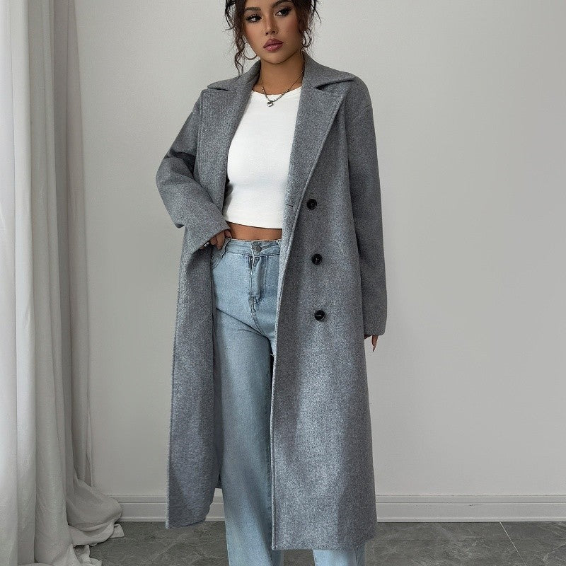 Elegant And Minimalist Overcoat