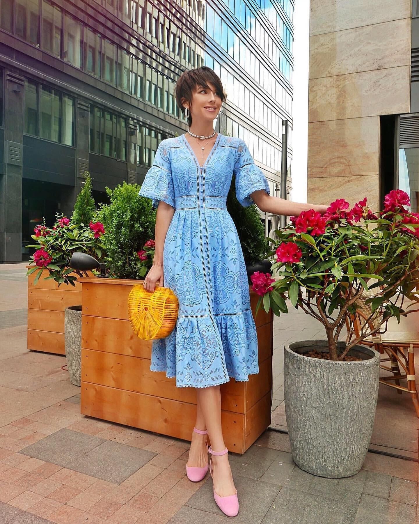Summer New Women'S V-Neck Short Sleeve Hollow Single-Breasted Lace Dress New