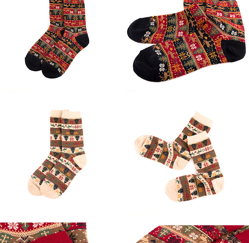 Retro Ethnic Women'S Socks And The Deer Snowflake Cotton Socks