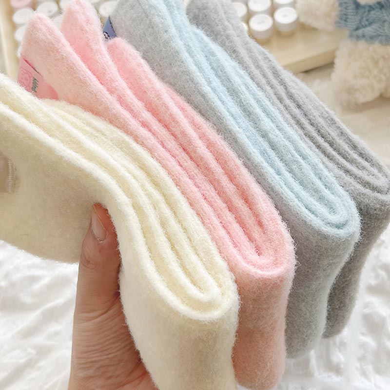Solid Color Warm Breathable Ribbed Crew Socks