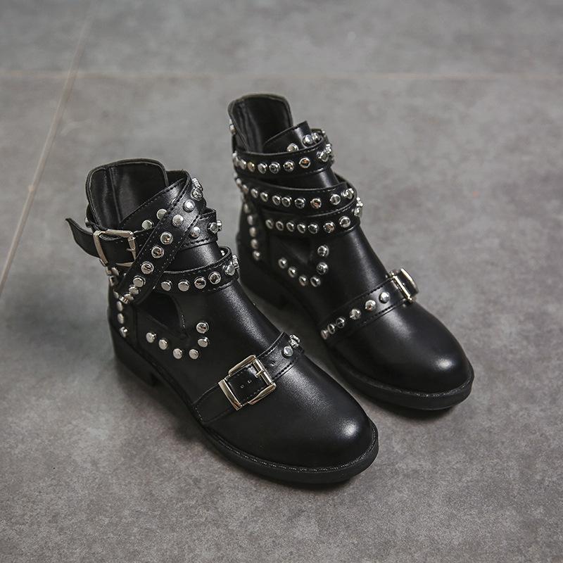 Round Head Stylish Metal Rivet Belt Buckle Martin Boots Women'S Boots.