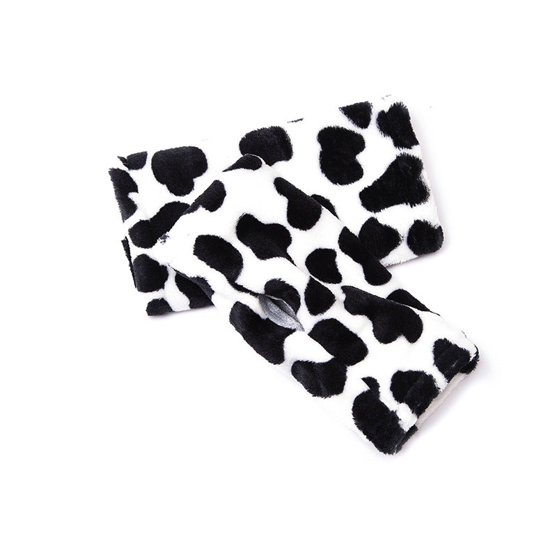 Trendy Warm Leopard Print Plush Fingerless Gloves
