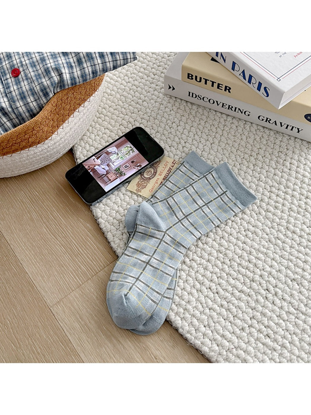 Rufia - Mid-Calf Capsule Socks with Plaid Patterns