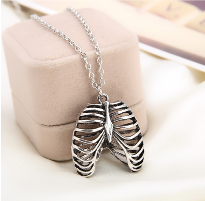 Fashion Gothic Vinage Rib Cage Necklace Anatomical Skeleton Heart Goth Punk Unique Retro Pendant Necklace Jewelry For Men/Women
