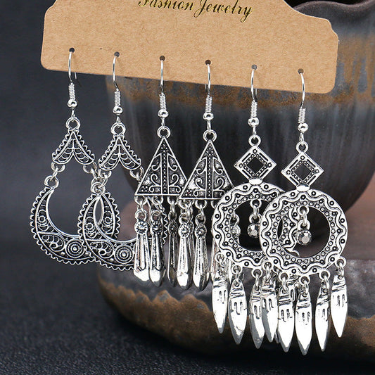 Fashionable Metal Baroque Earrings Retro U-Shaped Design