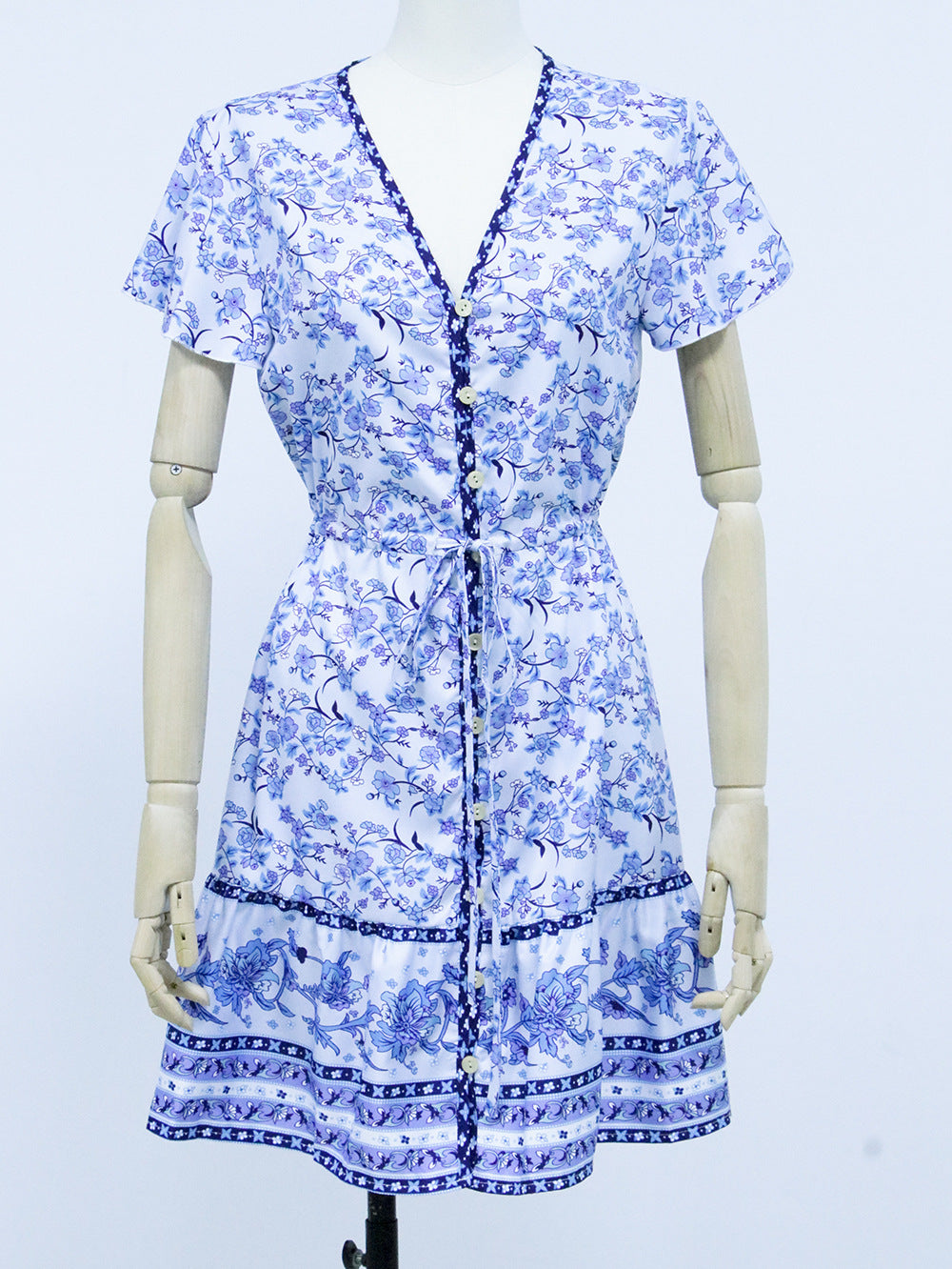 Spring And Summer New Beach Skirt V-Neck Short Sleeve Bohemian Dress