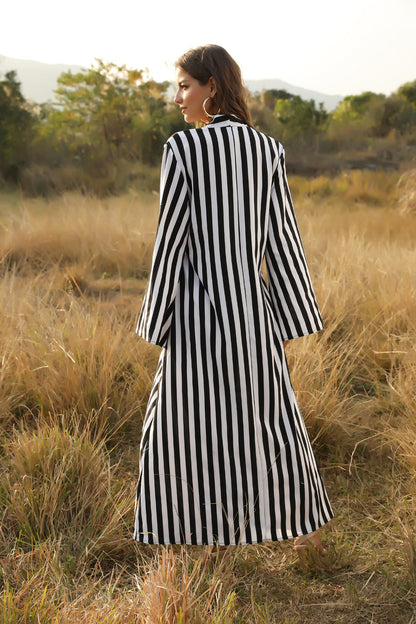 Stylish Women'S Big Striped Comfortable Ultra-Long Shirt Single-Button Edgy Shirt