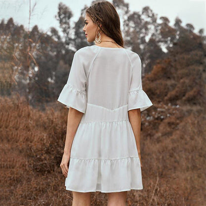 Spring And Summer Solid Color Stitching Flounce Fringed Neckline Lace Trumpet Sleeve Dress