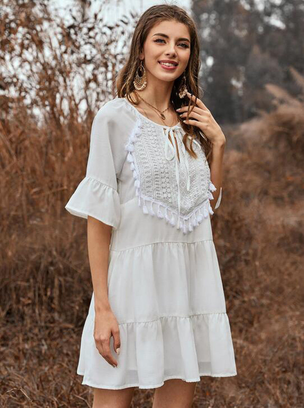Spring And Summer Solid Color Stitching Flounce Fringed Neckline Lace Trumpet Sleeve Dress