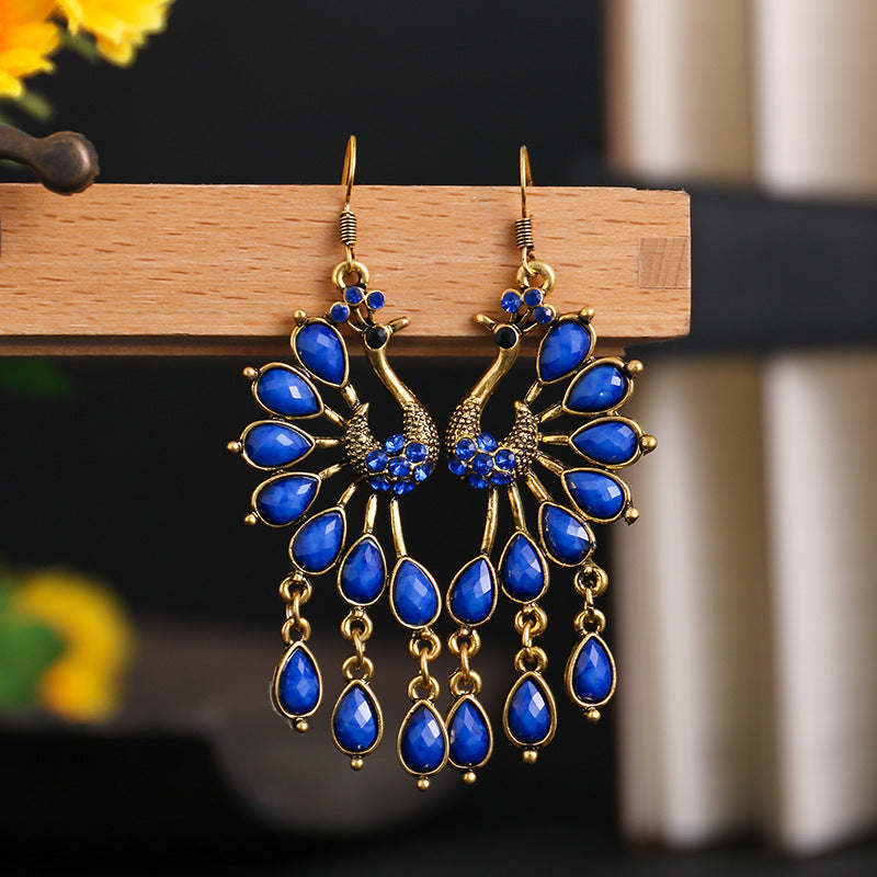 Vintage Peacock Ethnic Style Openwork Earrings Personalized European And American Earrings Dark Green Diamond-Set Alloy Earrings