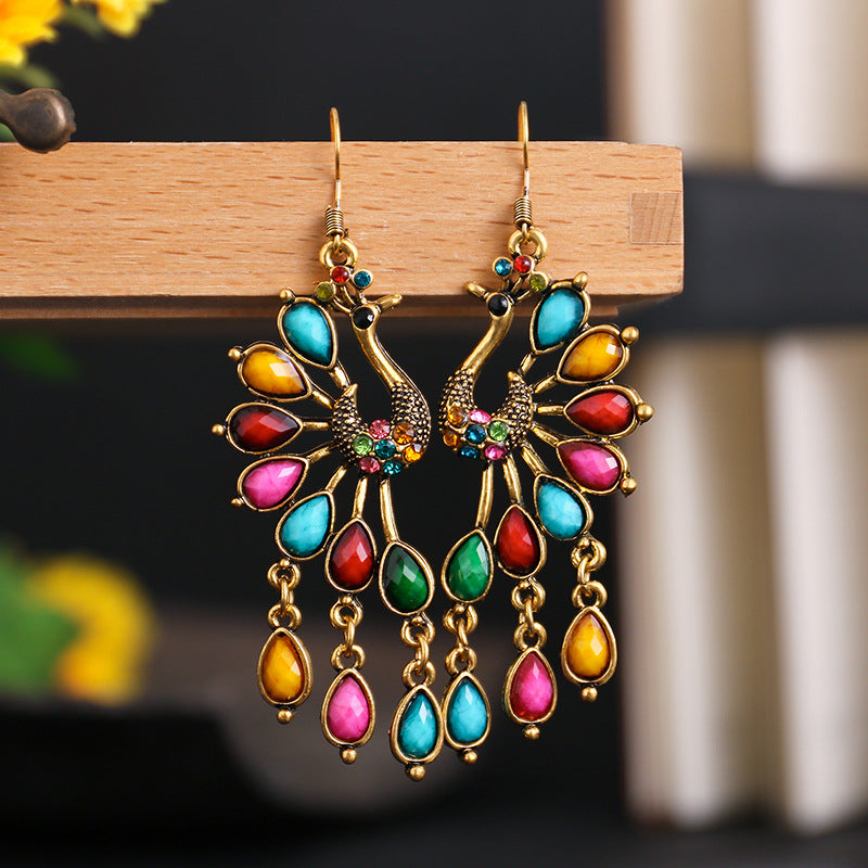 Vintage Peacock Ethnic Style Openwork Earrings Personalized European And American Earrings Dark Green Diamond-Set Alloy Earrings