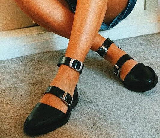Baotou Flat-Bottom Color Matching Sandals Women