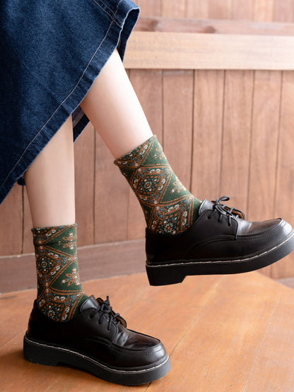 Rufia - Retro Mid-calf Socks with Diamond Floral Patterns