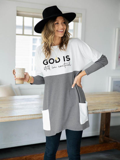 Women'S God Is Still In Control Print Contrast Top
