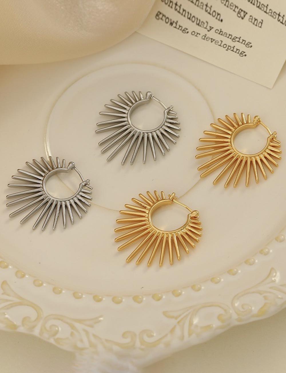 Simple Sunburst Style Hinged Hoop Earrings