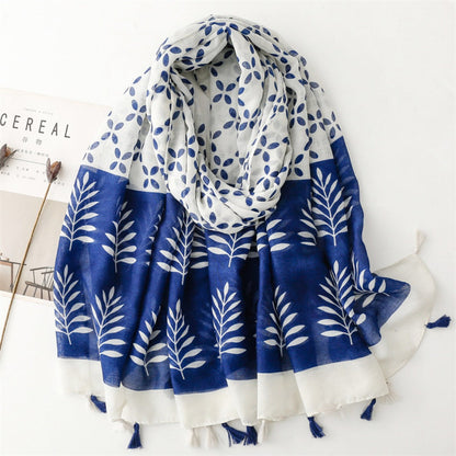 Scarvii - Blue &amp; White Wheat Pattern Bohemian Scarf