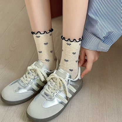 Rufia - Cute Basic Frilly Mid-calf Socks